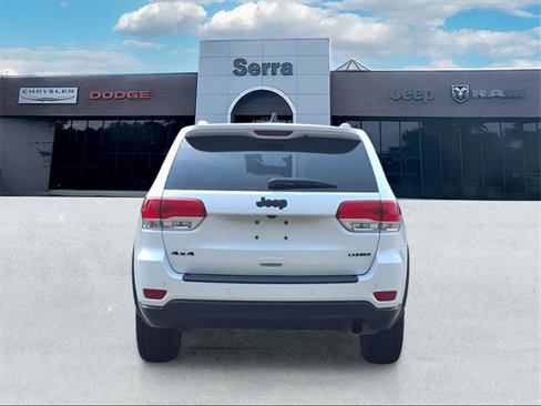Used 2018 Jeep Grand Cherokee Laredo image 5