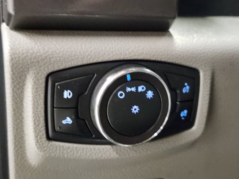 Used 2017 Ford F150 XLT image 18
