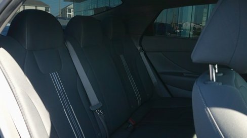 Certified 2023 Hyundai Elantra SEL w/ Convenience Package image 7