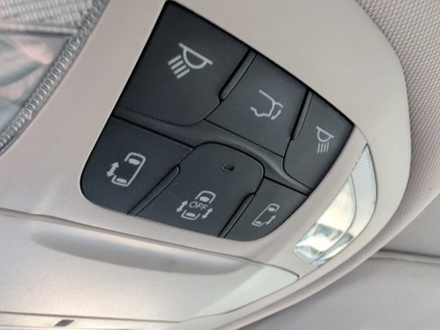 Used 2020 Chrysler Pacifica Touring-L Plus image 46