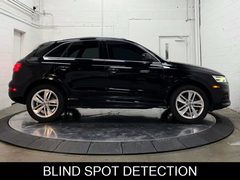 Used 2016 Audi Q3 2.0T Premium Plus w/ Technology Package image 9