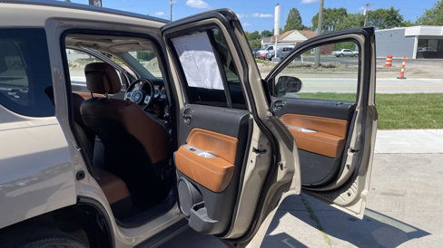 Used 2017 Jeep Compass High Altitude image 23