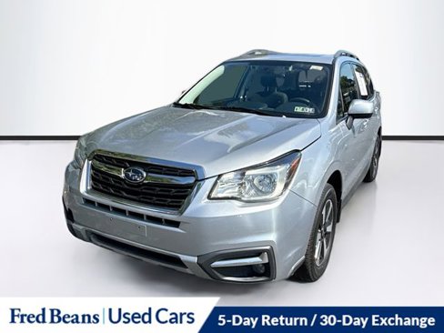 Used 2017 Subaru Forester 2.5i Premium image 3
