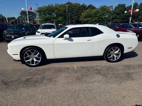 Used 2016 Dodge Challenger SXT Plus image 19