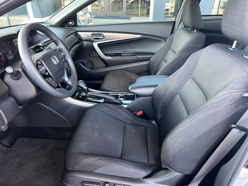 Used 2017 Honda Accord EX image 13