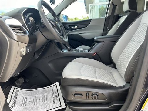 Used 2020 Chevrolet Equinox LS w/ LS Convenience Package image 30