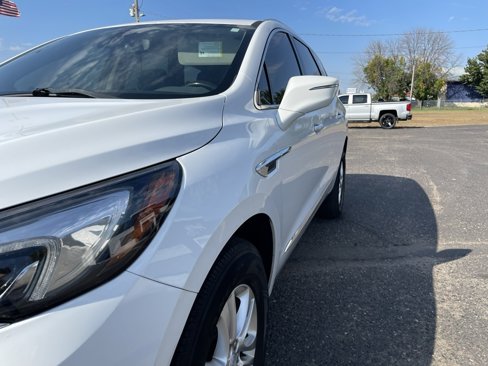 Used 2019 Buick Enclave Essence image 15