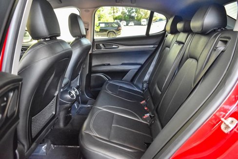 Used 2018 Alfa Romeo Stelvio Ti image 17