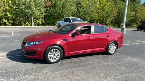 Used 2011 Kia Optima LX image 4