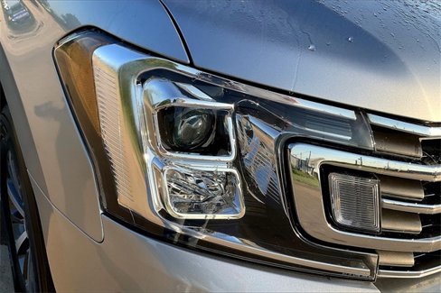 Used 2021 Ford Expedition Max XLT image 29
