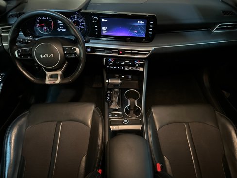 Used 2022 Kia K5 GT-Line image 12