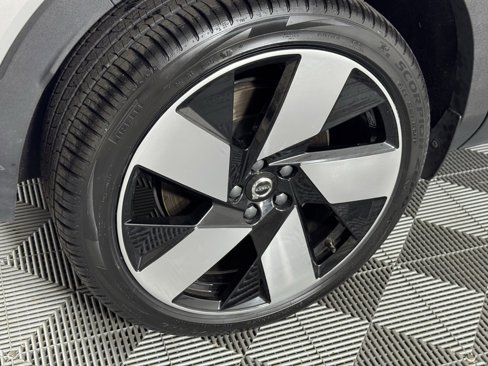 Certified 2023 Volvo C40 P8 Recharge Ultimate image 6