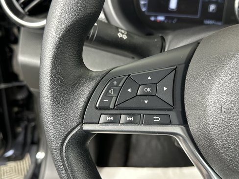 Used 2023 Nissan Kicks SV w/ Interior Electronics Package image 27