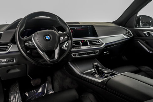 Used 2023 BMW X5 sDrive40i w/ Parking Assistance Package image 2