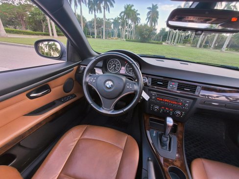 Used 2011 BMW 328i Convertible image 20