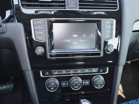 Used 2015 Volkswagen Golf SEL image 19