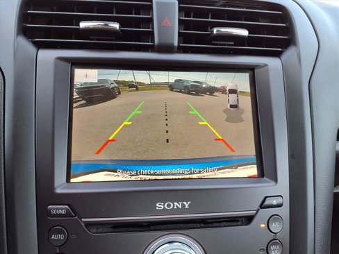 Used 2020 Ford Fusion Titanium image 16