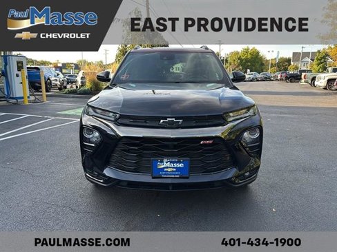 Used 2022 Chevrolet TrailBlazer RS w/ Technology Package image 2