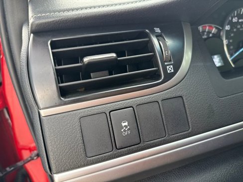 Used 2012 Toyota Camry SE image 25