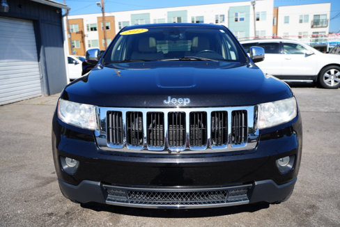 Used 2012 Jeep Grand Cherokee Limited image 2