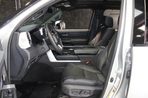 Used 2023 Toyota Tundra Platinum image 31