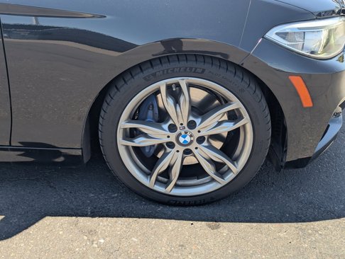 Used 2015 BMW M235i Convertible image 34