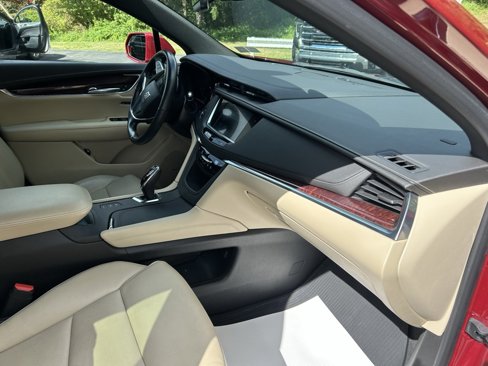 Used 2019 Cadillac XT5 Luxury image 20