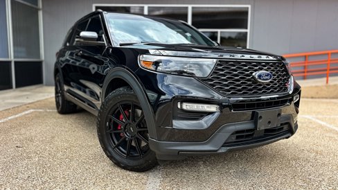 Used 2023 Ford Explorer ST w/ Equipment Group 401A image 1