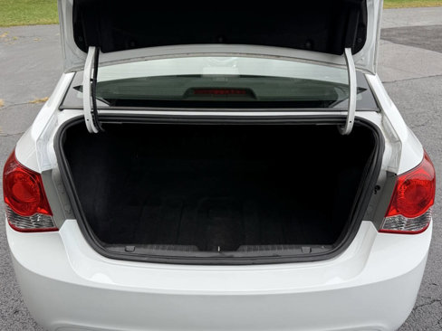 Used 2011 Chevrolet Cruze LS w/ Connectivity Package image 20