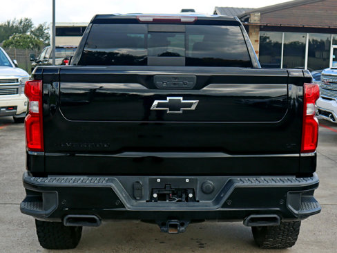 Used 2021 Chevrolet Silverado 1500 LT Trail Boss w/ LT Trail Boss Premium Package image 3