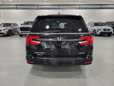 Used 2022 Honda Odyssey Touring image 11