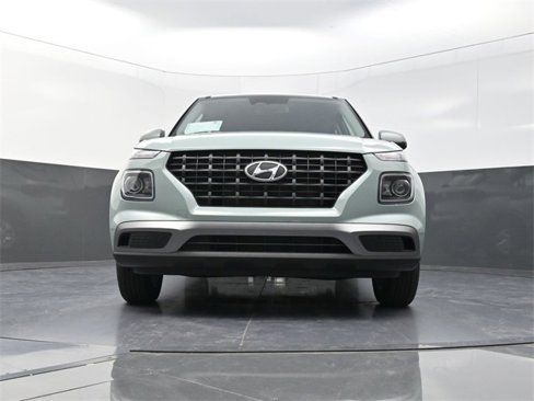 New 2025 Hyundai Venue SE image 30