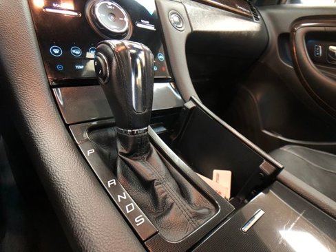 Certified 2017 Ford Taurus Limited image 18