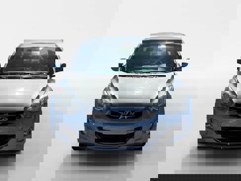 Used 2013 Hyundai Elantra GLS w/ Preferred Pkg image 8