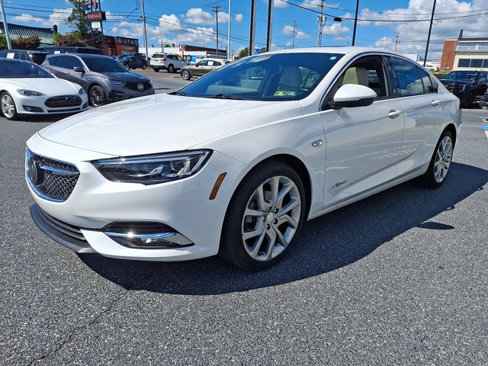 Used 2020 Buick Regal Avenir w/ Driver Confidence Package II image 3