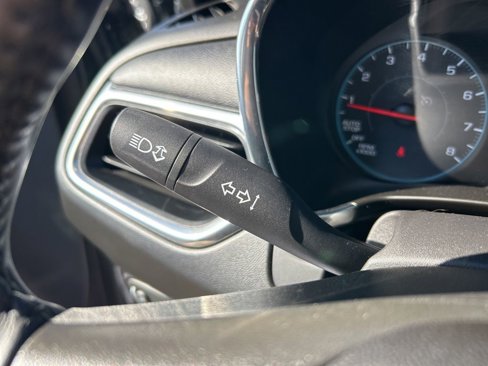 Used 2018 Chevrolet Equinox LT image 16