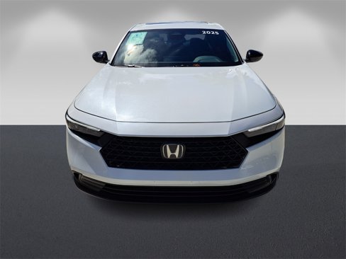Used 2025 Honda Accord Sport image 8