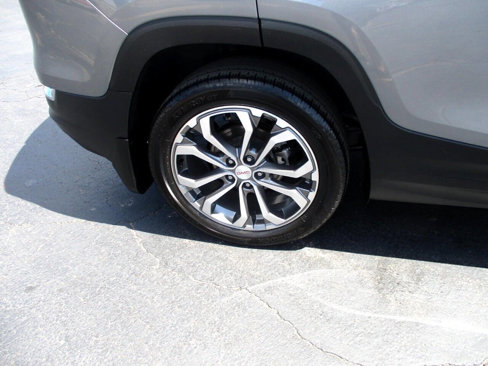Used 2021 GMC Terrain SLT image 14