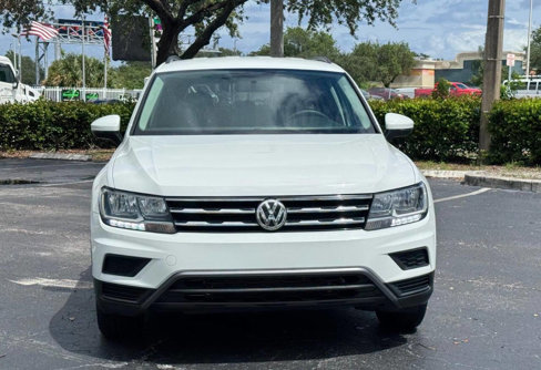 Used 2021 Volkswagen Tiguan S image 3