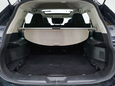 Used 2016 Nissan Rogue SV image 15