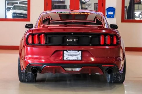 Used 2016 Ford Mustang GT Premium image 11