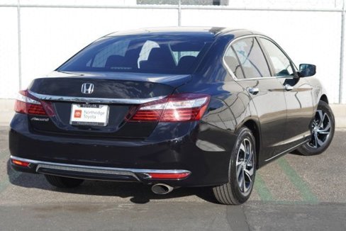 Used 2017 Honda Accord LX image 7