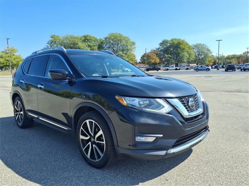 Used 2019 Nissan Rogue SL image 3