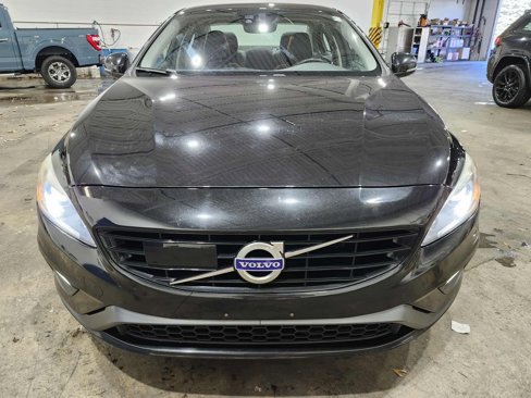 Used 2018 Volvo S60 T5 Dynamic w/ Vision Package image 31