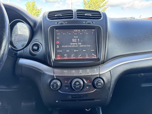 Used 2016 Dodge Journey Crossroad w/ Popular Equipment Group image 21