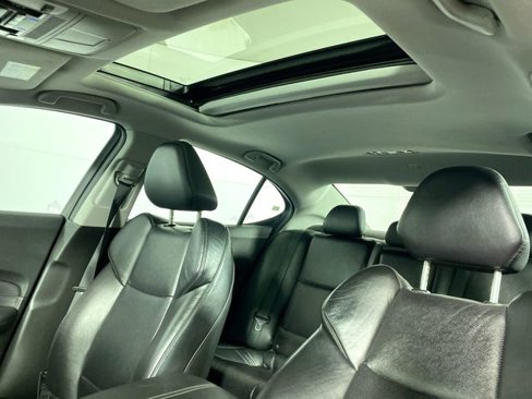 Used 2015 Acura TLX w/ Technology Package image 18