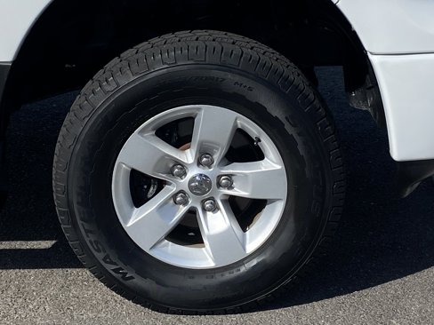 Used 2014 RAM 1500 ST w/ SXT Appearance Group image 28