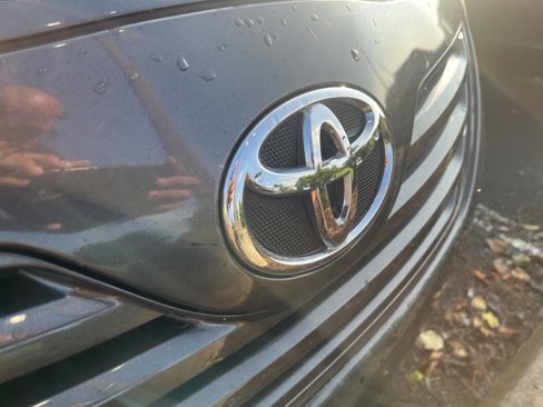 Used 2009 Toyota Camry LE image 9