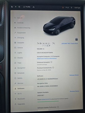 Used 2018 Tesla Model X 75D image 10