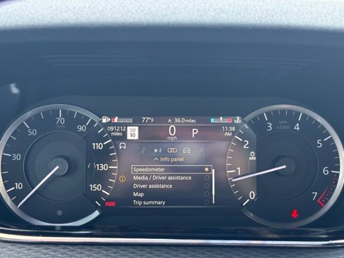 Used 2021 Land Rover Range Rover Evoque R-Dynamic S image 34